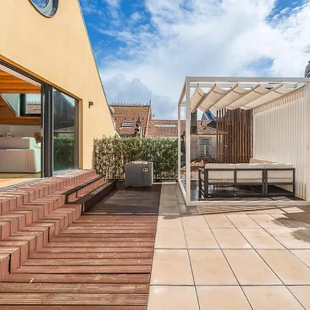 Daire Guestready - Elegant Retreat With Terrace *