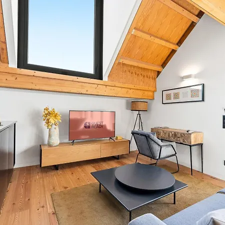 Daire Guestready - Elegant Retreat With Terrace Porto